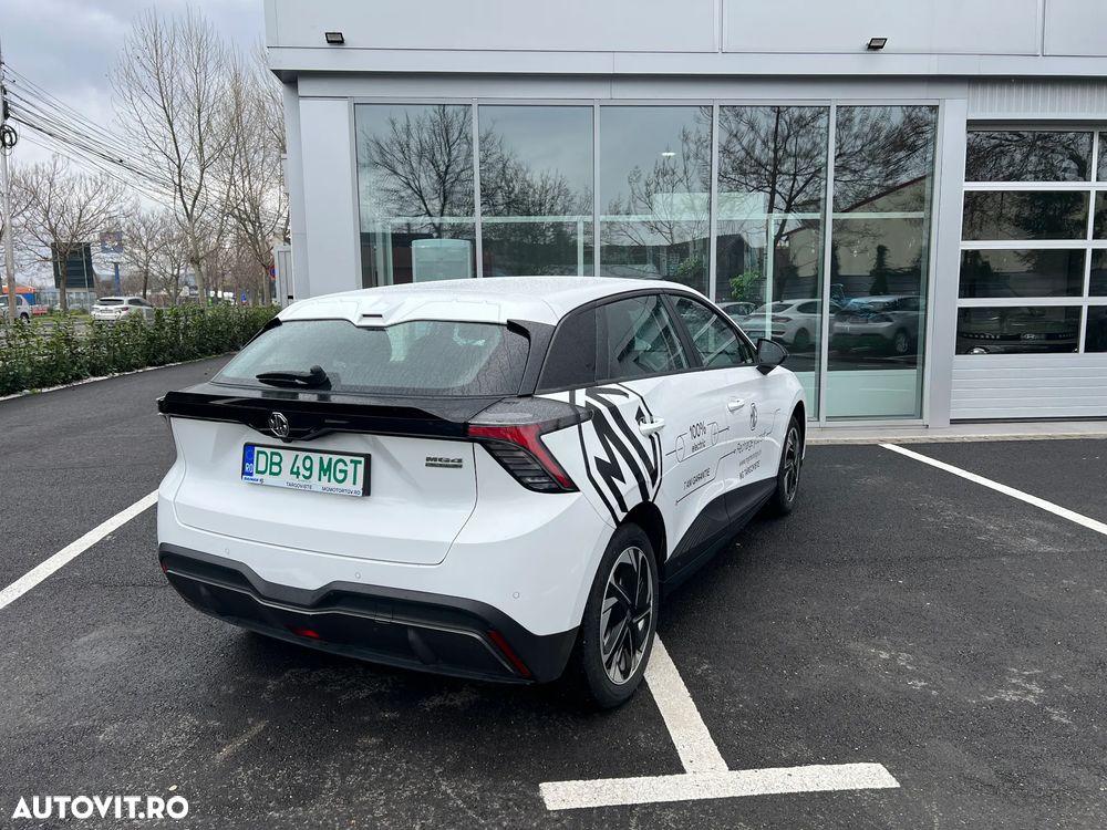 MG MG4 EV 51 kWh Explore - 4