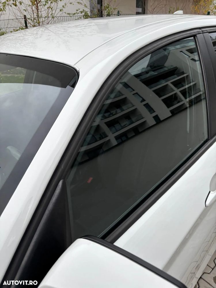 BMW Seria 1 116d Aut. - 20