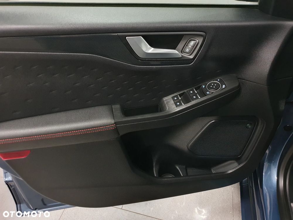 Ford Kuga 2.0 EcoBlue AWD ST-Line - 22