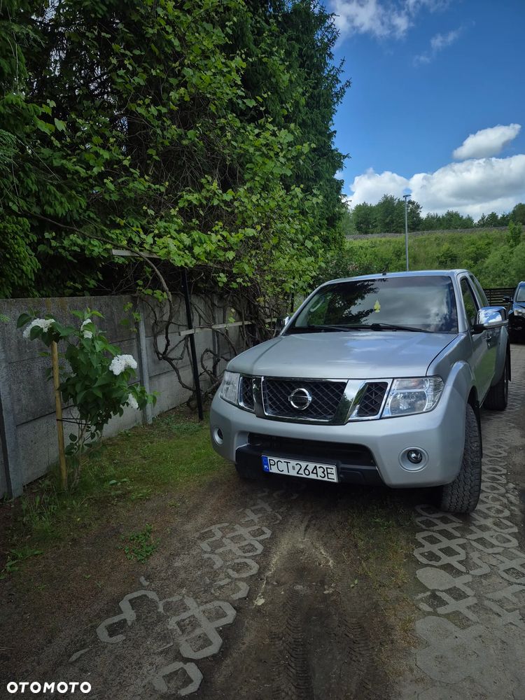 Nissan Navara - 1