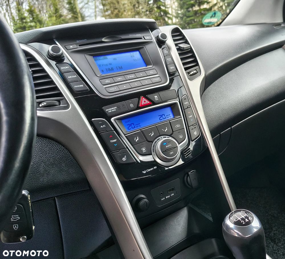 Hyundai i30 - 21