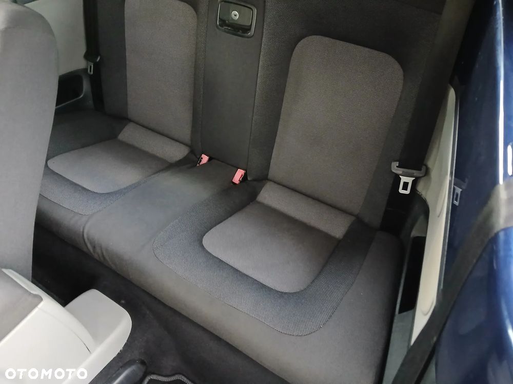 Volkswagen New Beetle 1.6 - 14