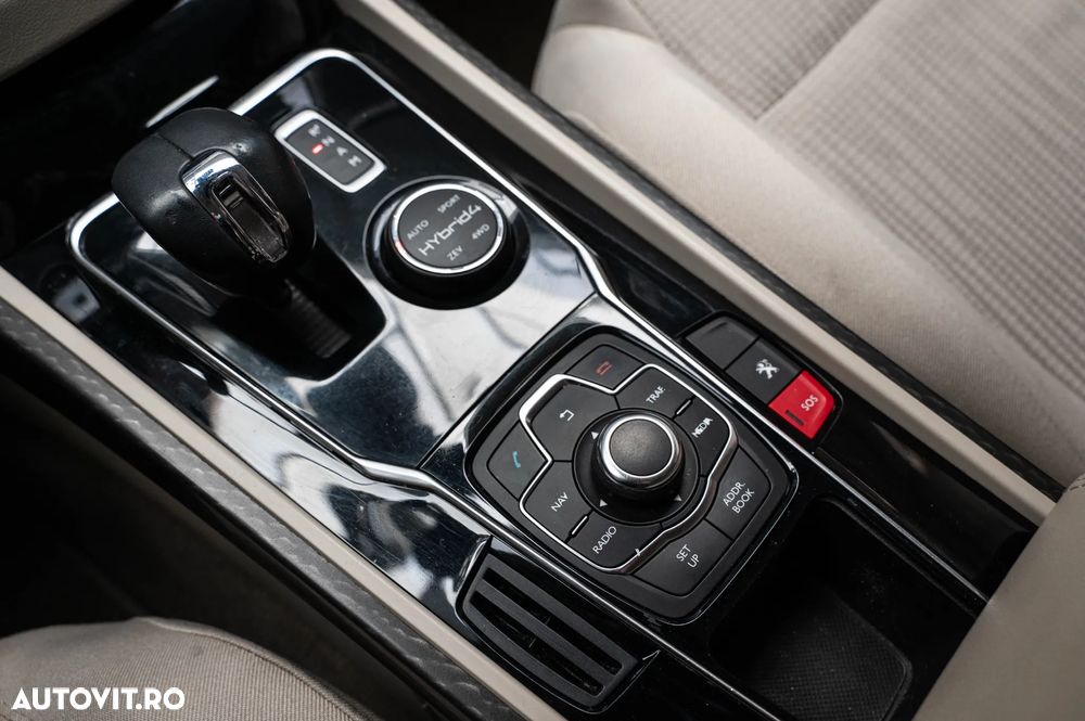 Peugeot 508 Hybrid4 Allure - 14