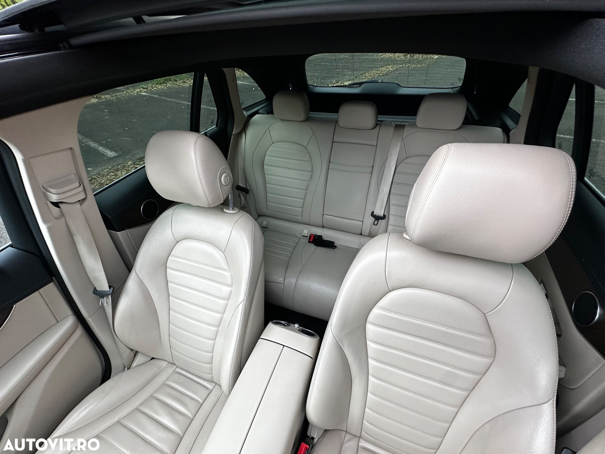 Mercedes-Benz GLC - 7
