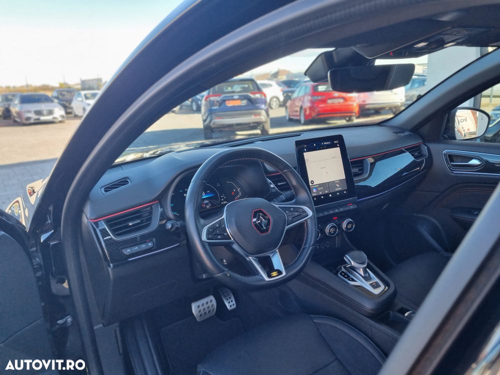 Renault Arkana E-TECH RS Line - 11