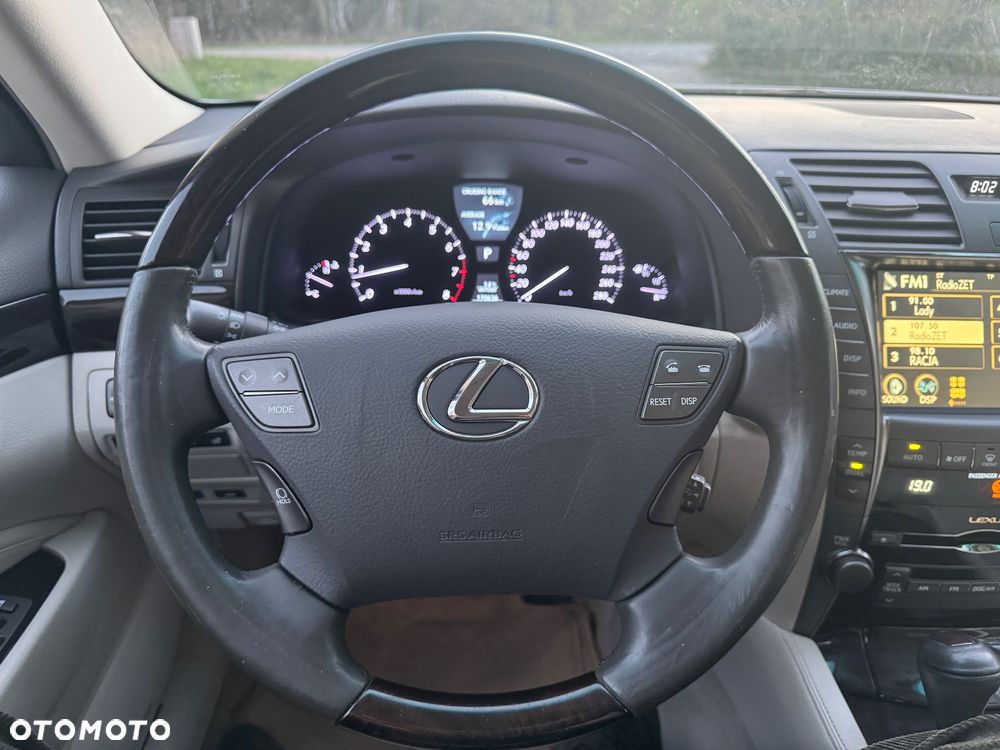 Lexus LS 460 Elite AWD - 20