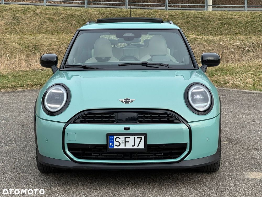 MINI Cooper S Favoured Trim - 6