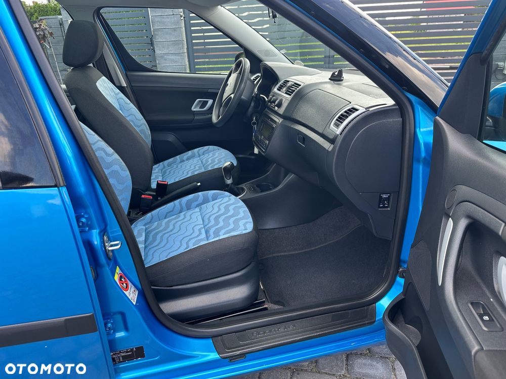 Skoda Roomster 1.4 16V Style PLUS EDITION - 8