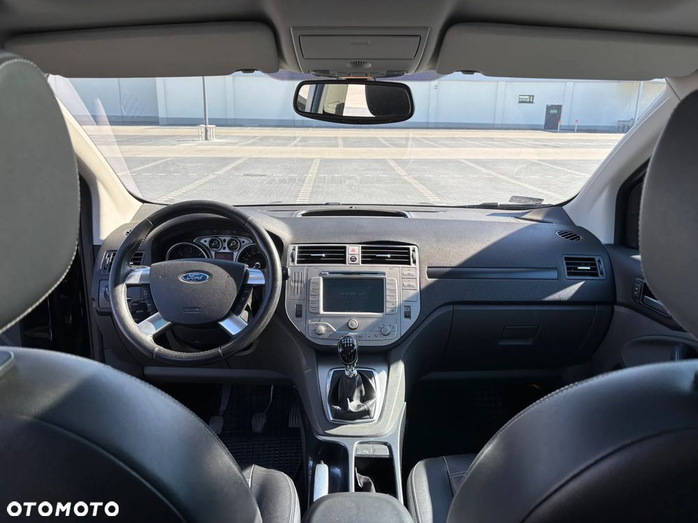 Ford Kuga 2.0 TDCi Titanium - 29