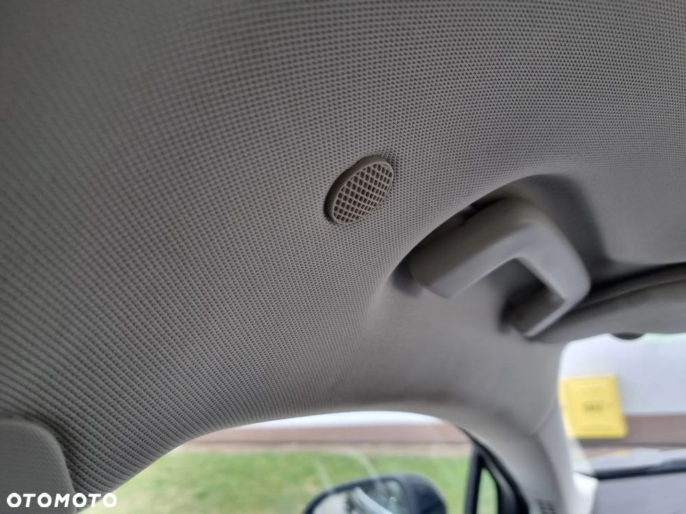 Ford Mondeo SW 2.0 Hybrid Titanium - 18