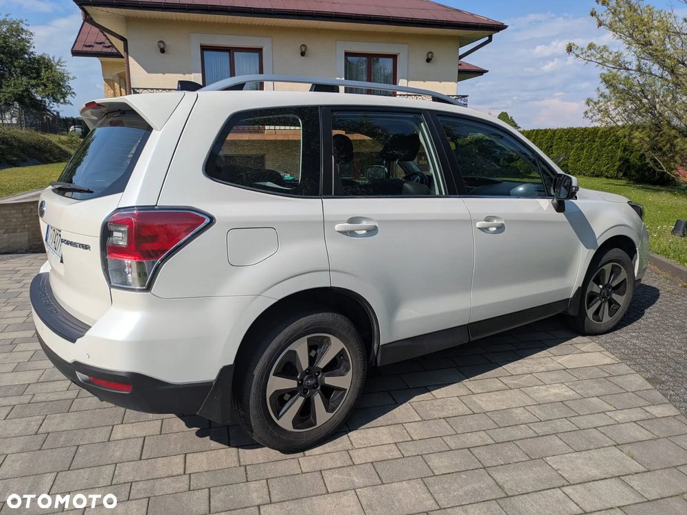 Subaru Forester 2.0 i Exclusive (EyeSight) Lineartronic - 7