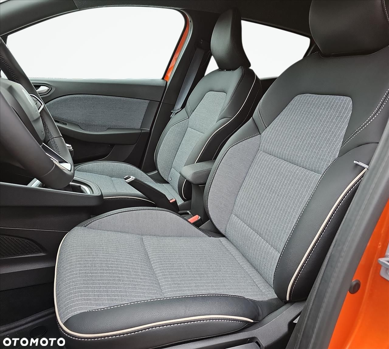 Renault Clio - 16