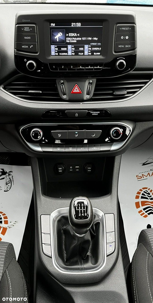 Hyundai i30 - 23