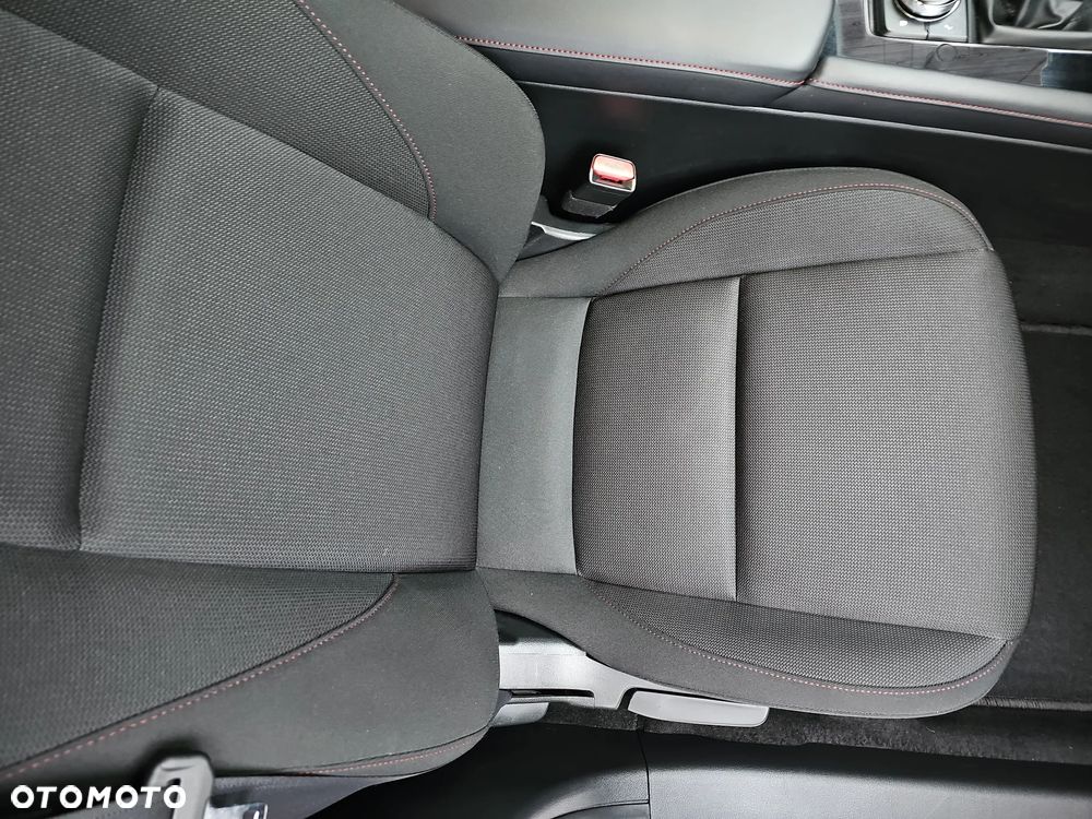 Mazda 3 e-SKYACTIV-G 122 M HYBRID HOMURA - 18