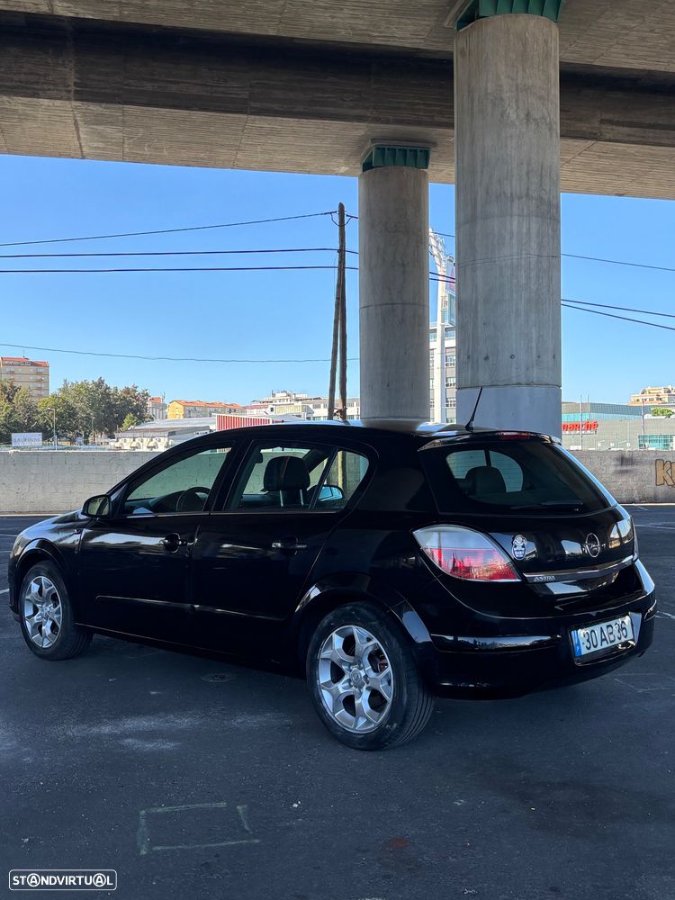 Opel Astra 1.3 CDTi Cosmo - 5
