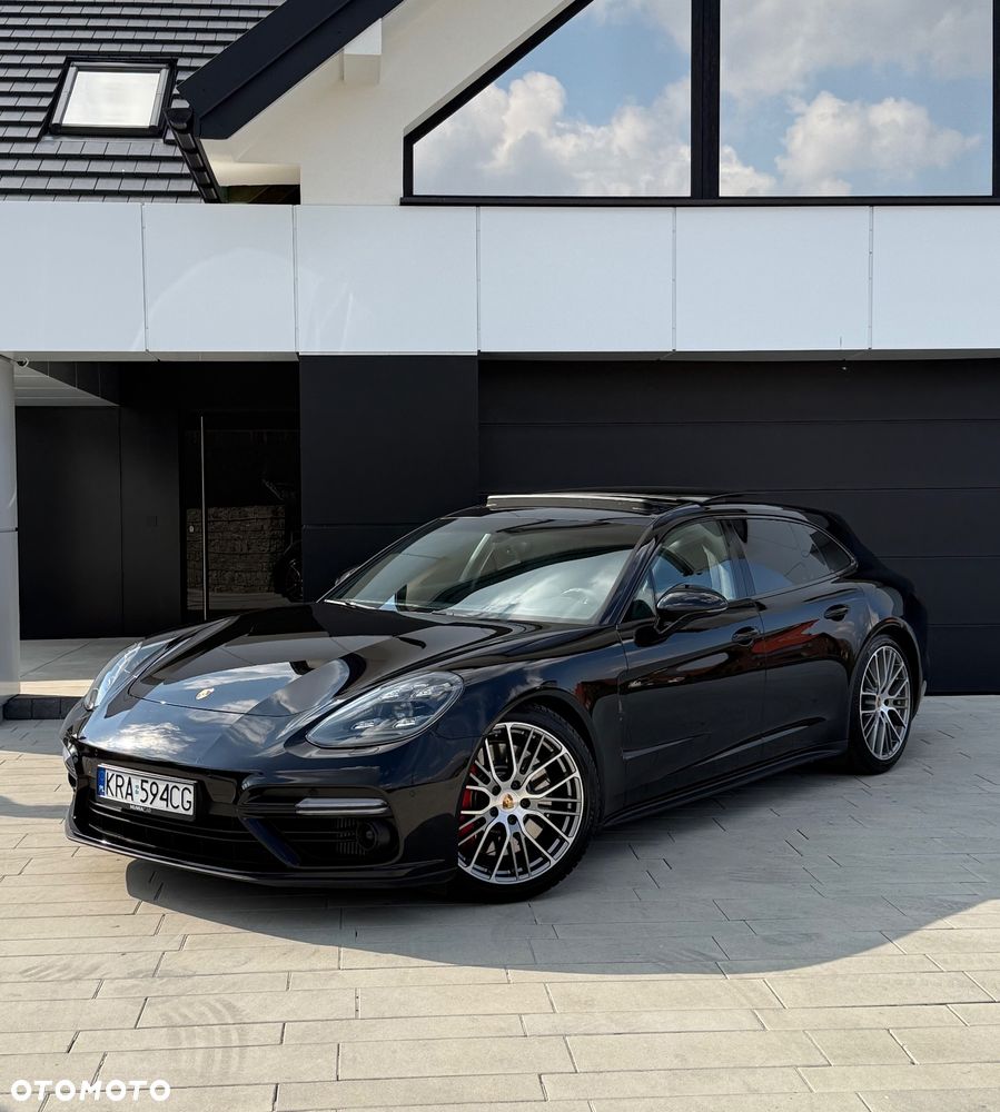 Porsche Panamera Turbo - 21