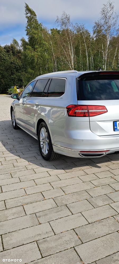 Volkswagen Passat Variant - 7