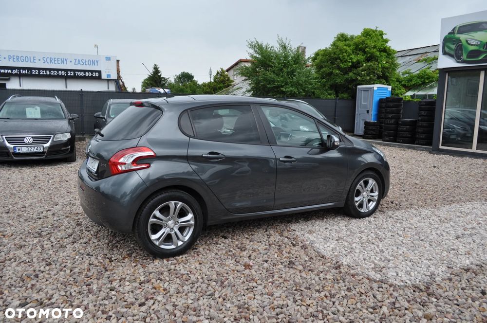 Peugeot 208 1.2 VTi Allure - 6