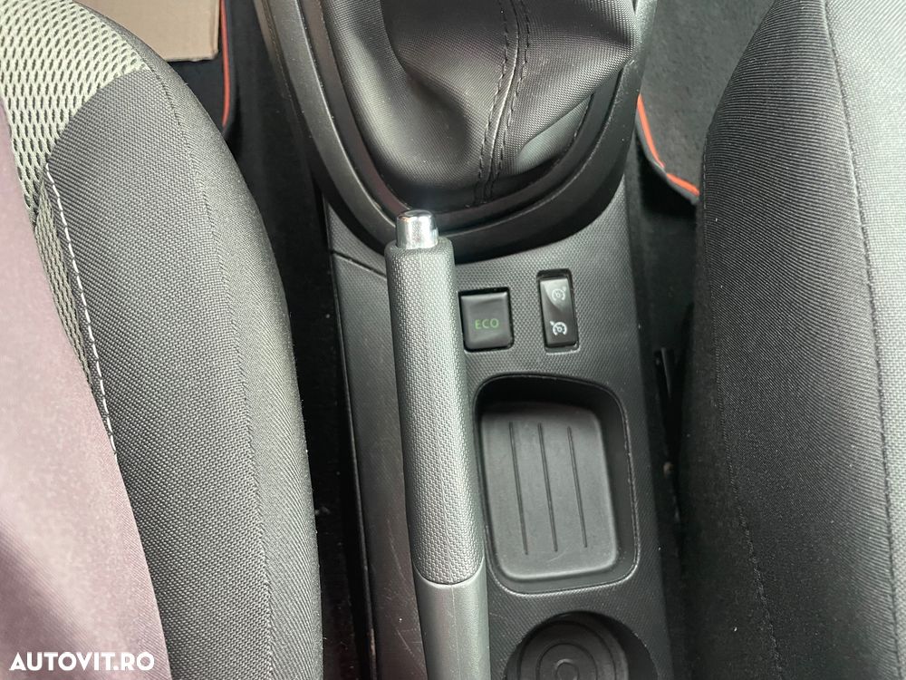 Renault Captur - 21