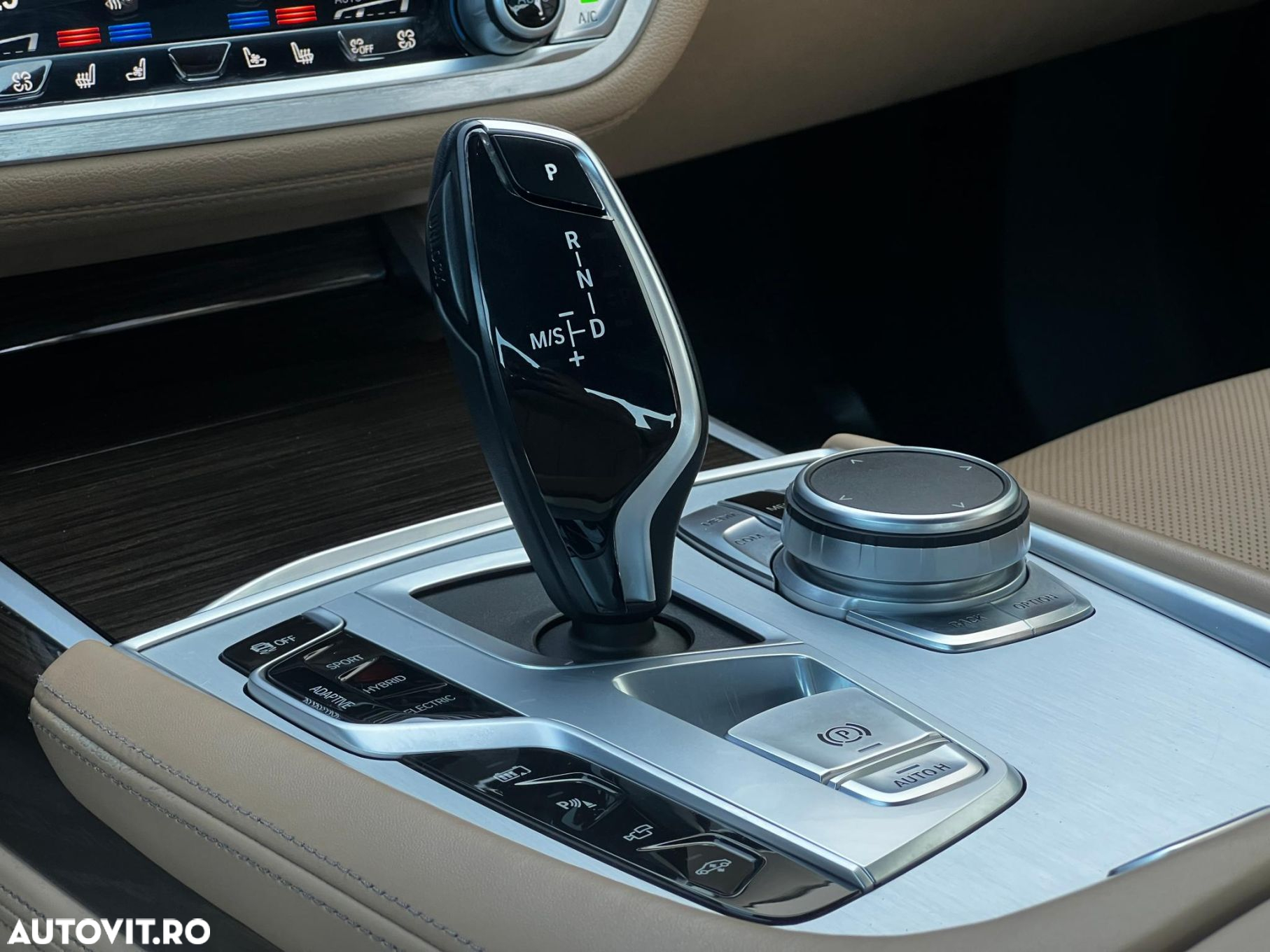 BMW Seria 7 - 11