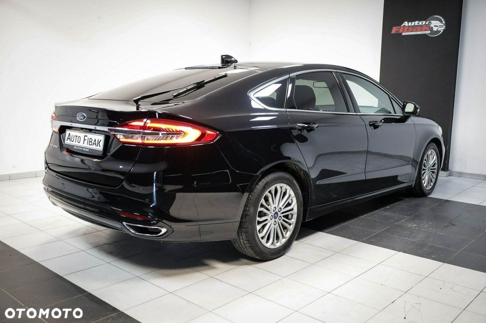 Ford Mondeo - 10