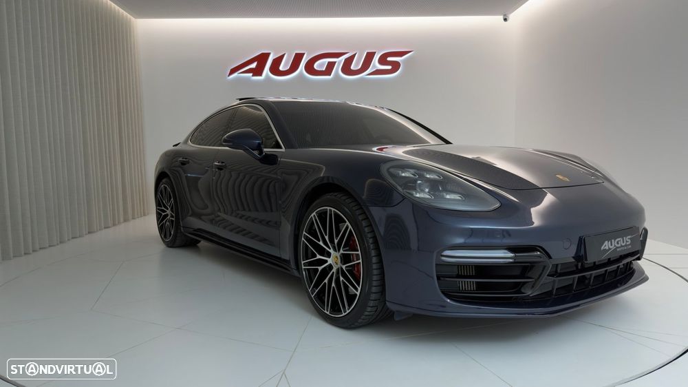Porsche Panamera 4 E-Hybrid - 1