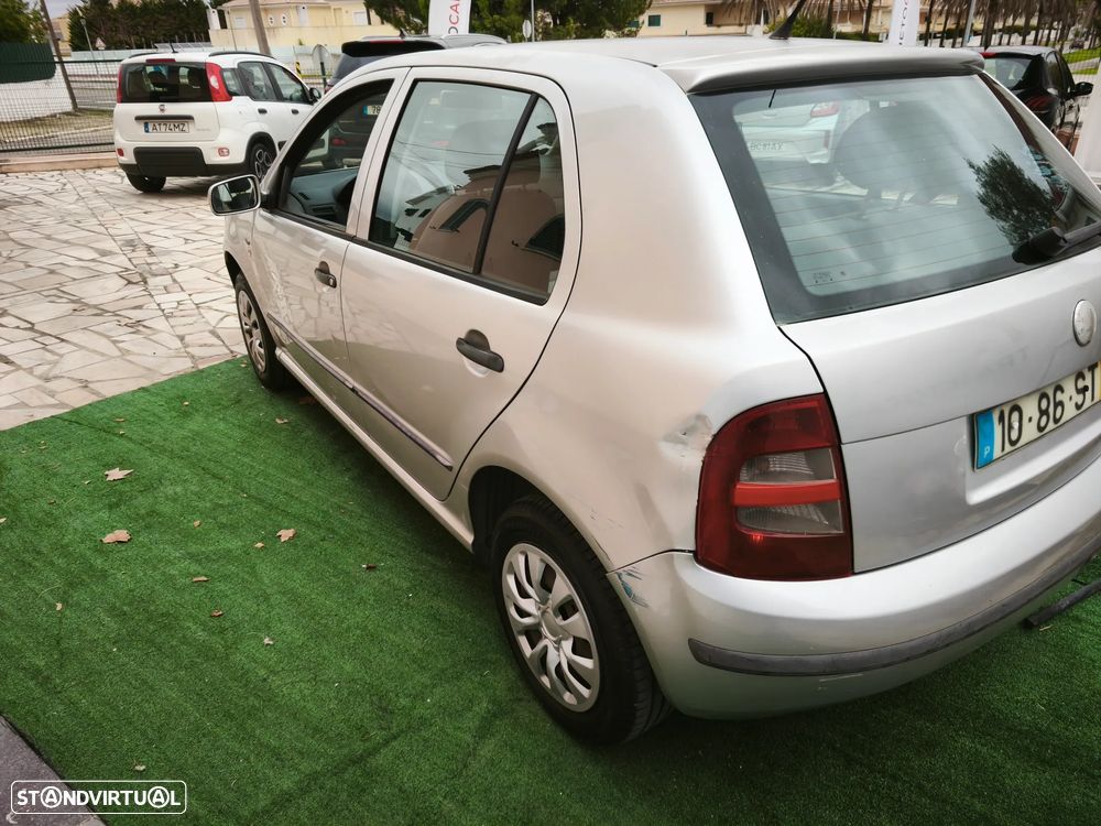 Skoda Fabia 1.4 Comfort AC - 4