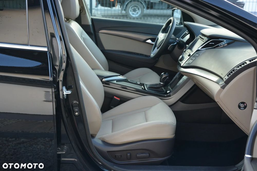 Hyundai i40 1.7 CRDi Premium DCT - 29