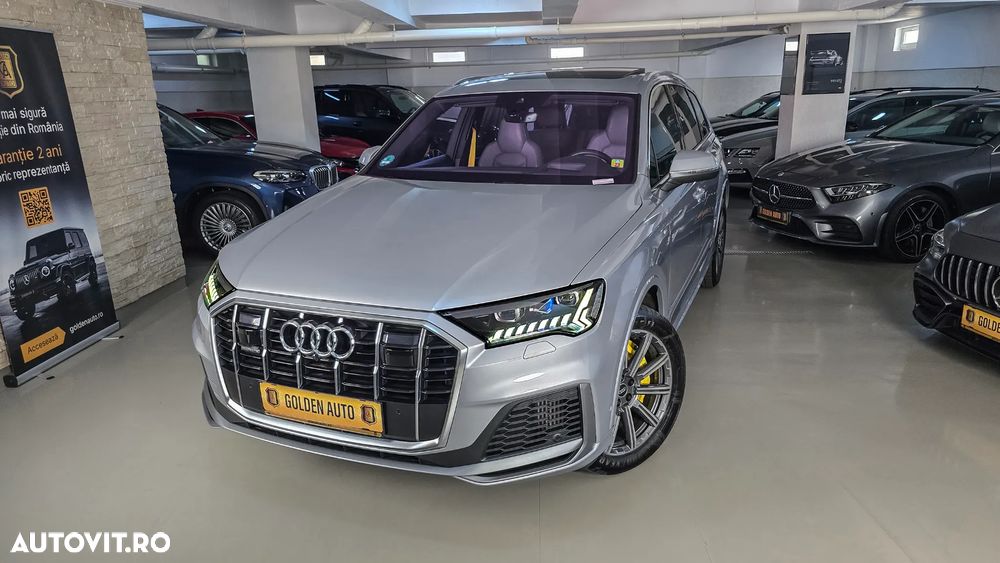 Audi Q7 - 1