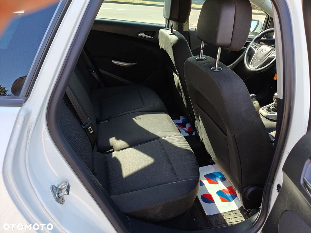 Opel Astra 1.4 Turbo Sport - 8