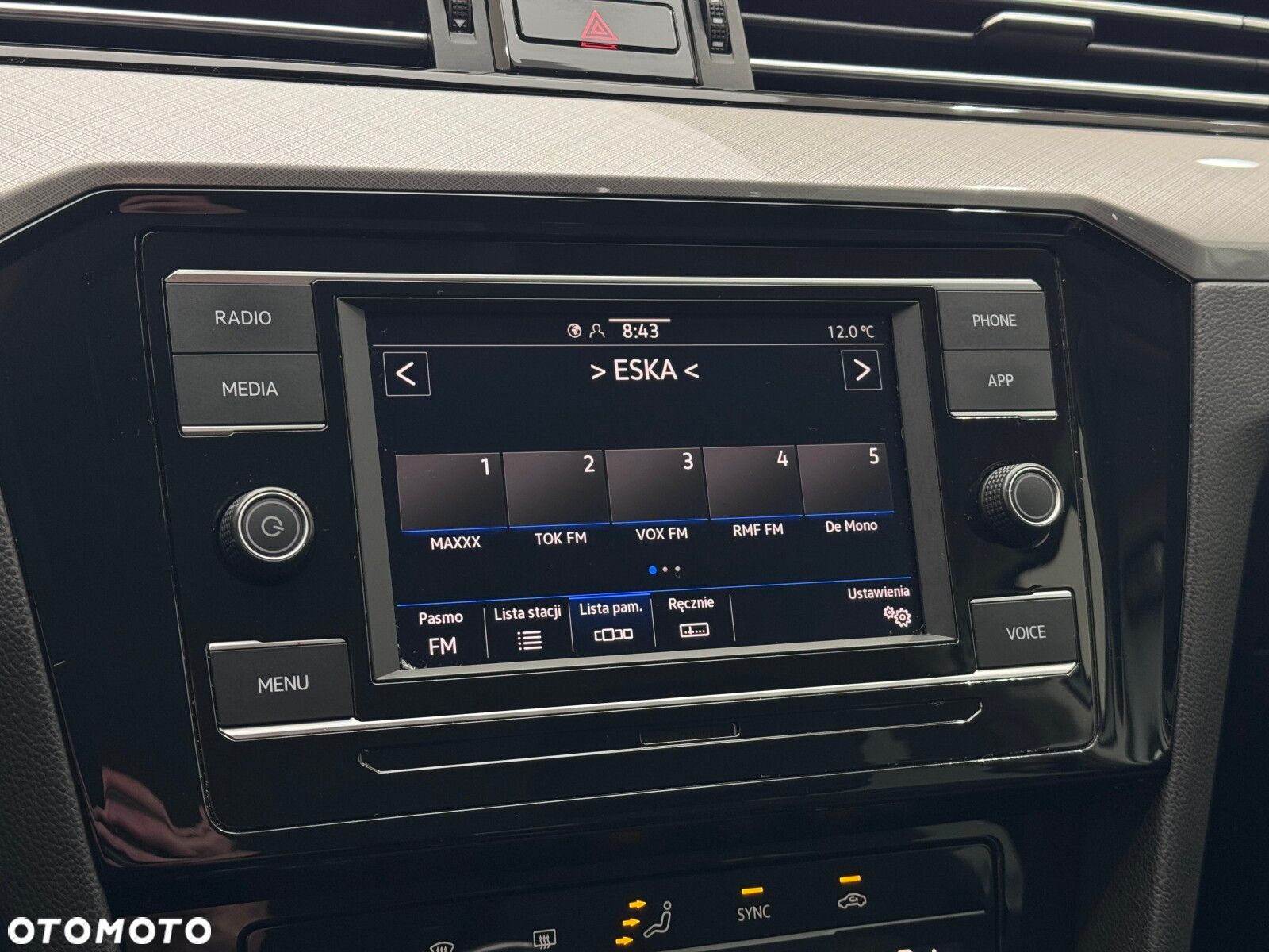 Volkswagen Passat 1.5 TSI EVO Business - 26