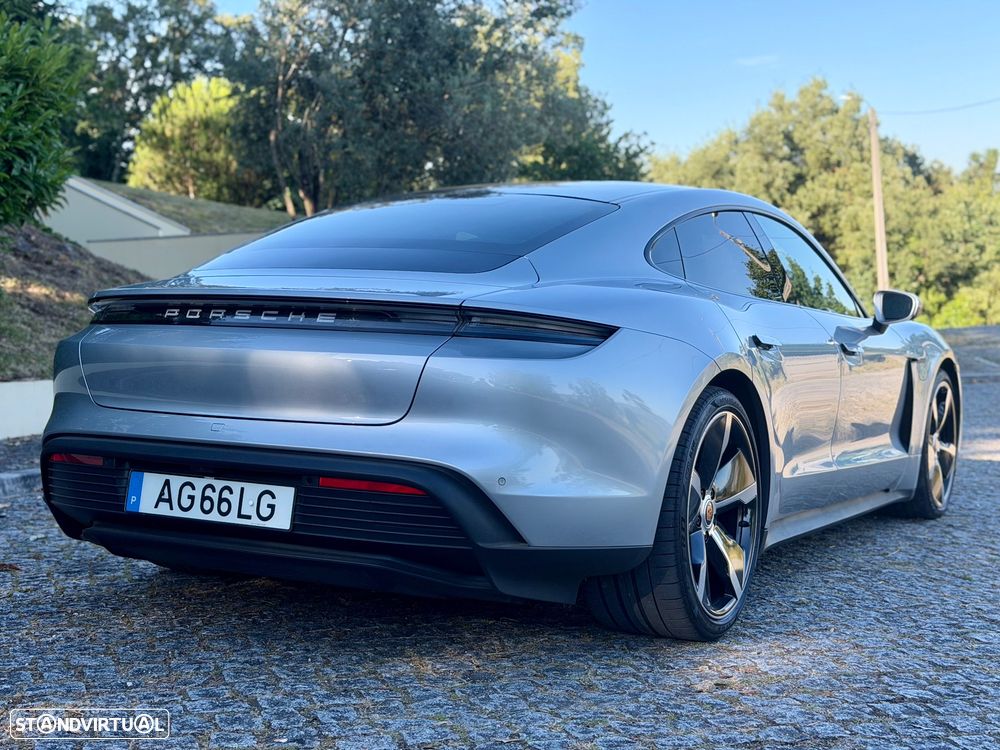 Porsche Taycan Standard - 29