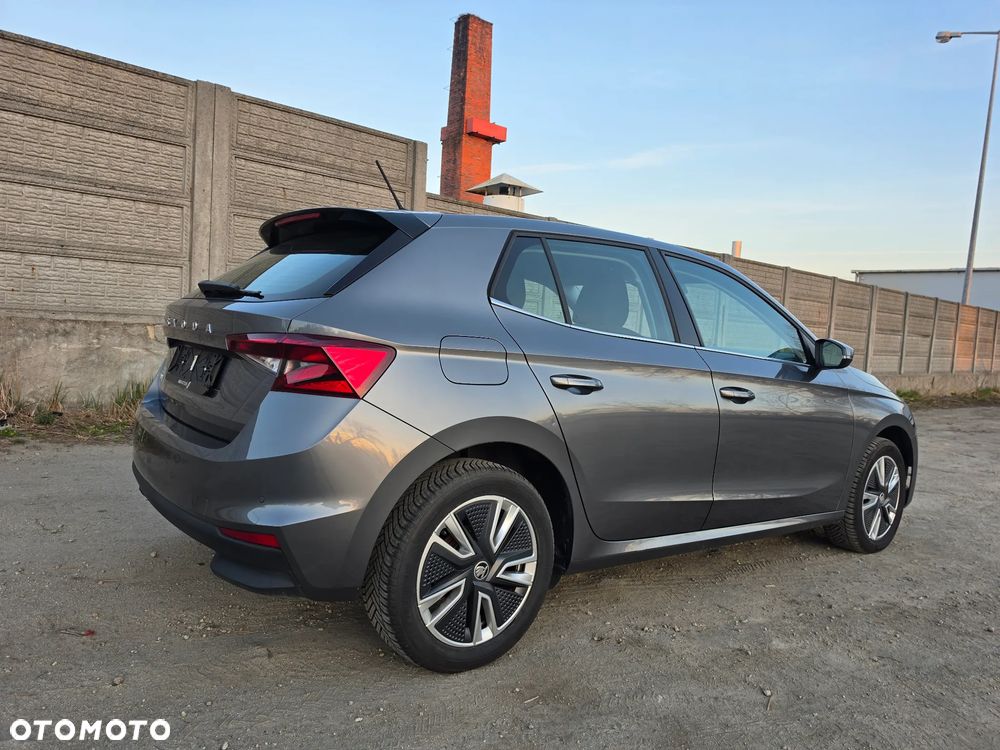 Skoda Fabia 1.0 TSI DSG Style - 4