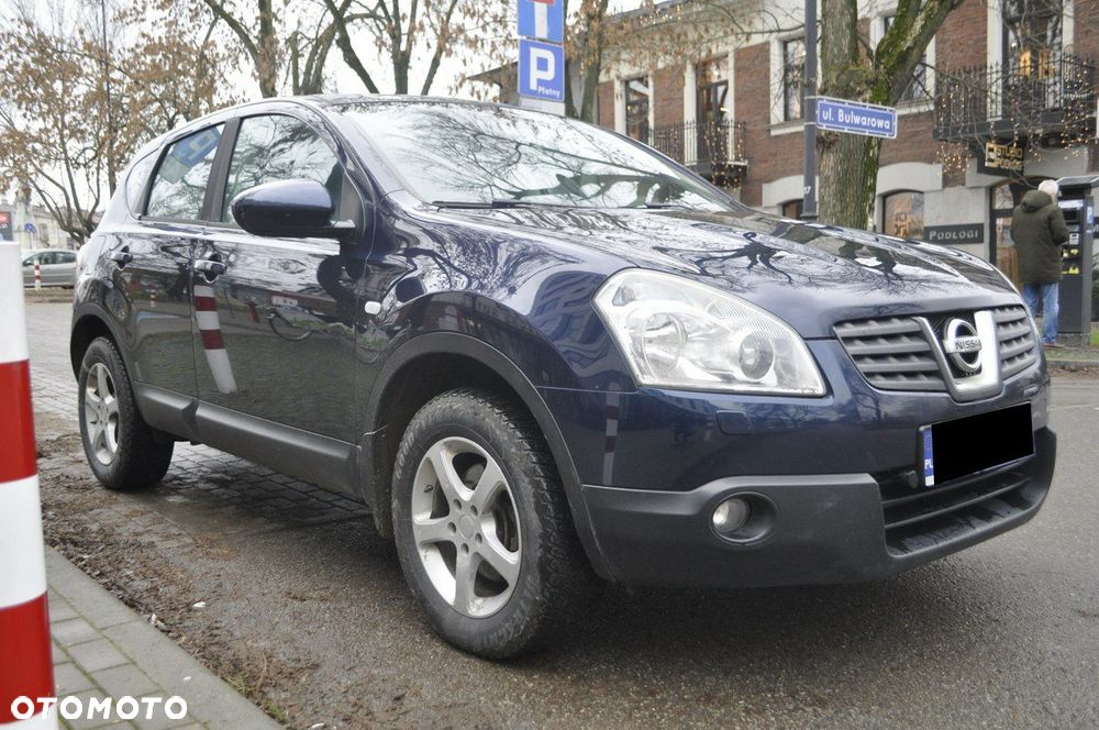 Nissan Qashqai 2.0 dCi 4 x 4 DPF tekna - 3