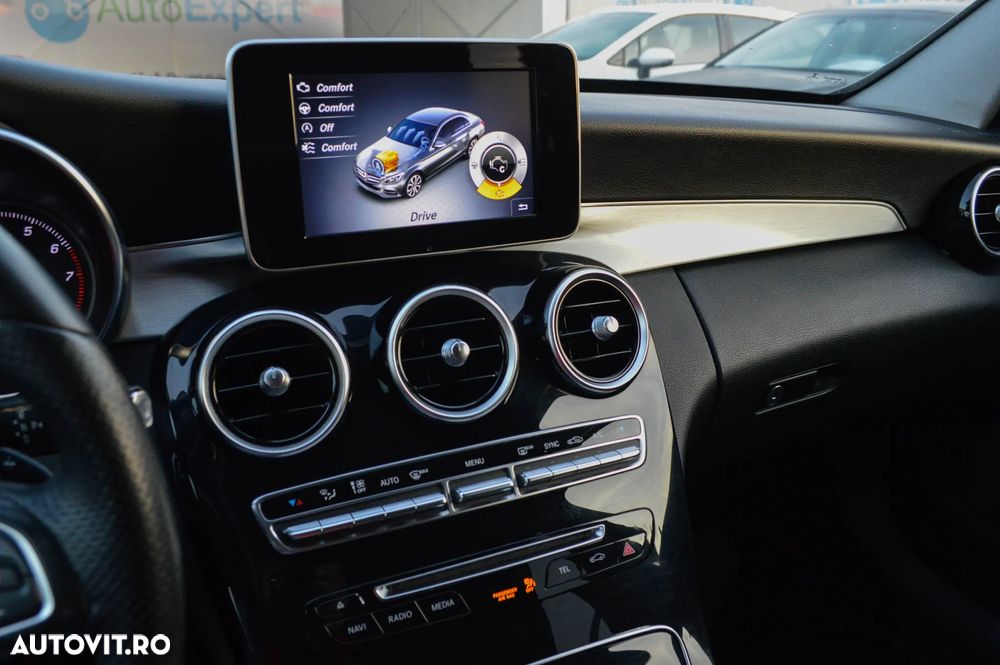 Mercedes-Benz C 180 7G-TRONIC Exclusive - 21