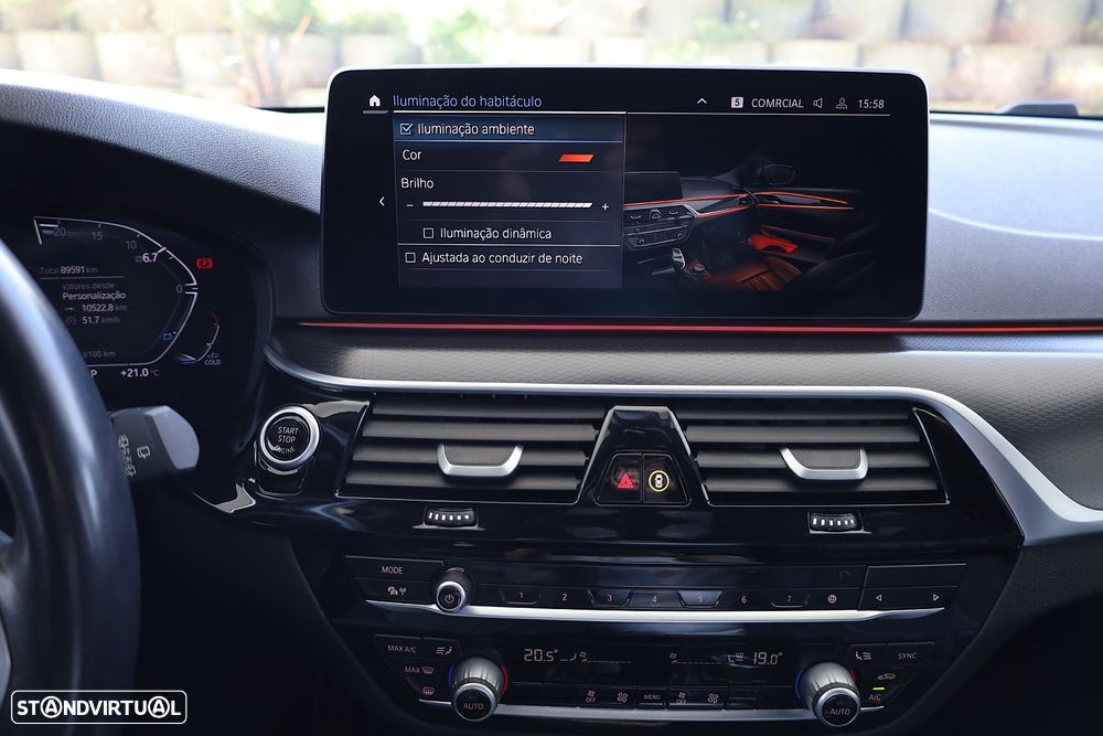 BMW 520 d Pack Desportivo M Auto - 39