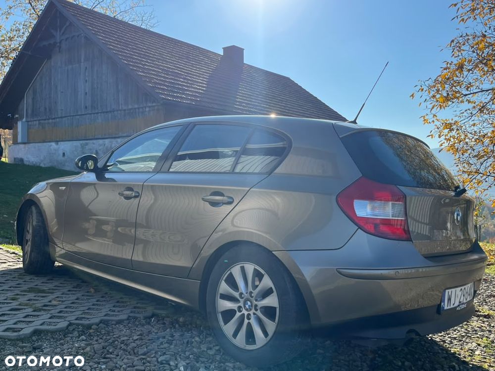 BMW Seria 1 118i - 5
