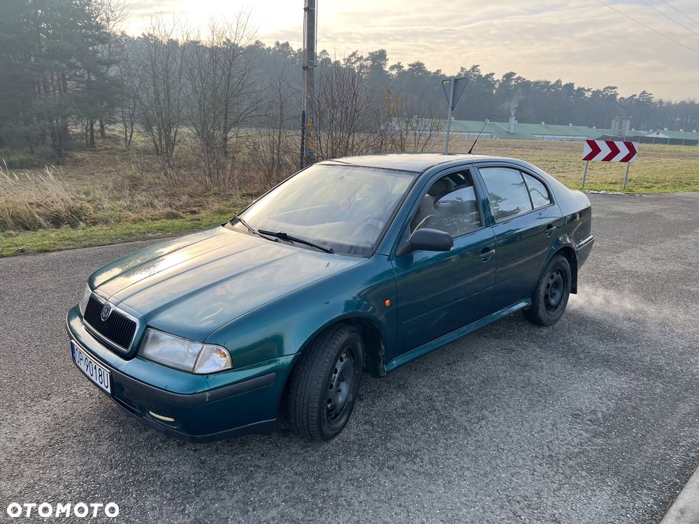 Skoda Octavia 1.6 GLX - 3