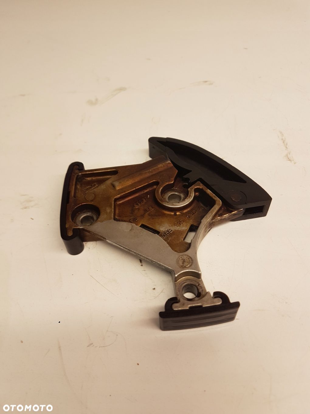 NAPINACZ ŁAŃCUCHA ROZRZĄDU AUDI 2.0 TFSI 06B115130 - 1