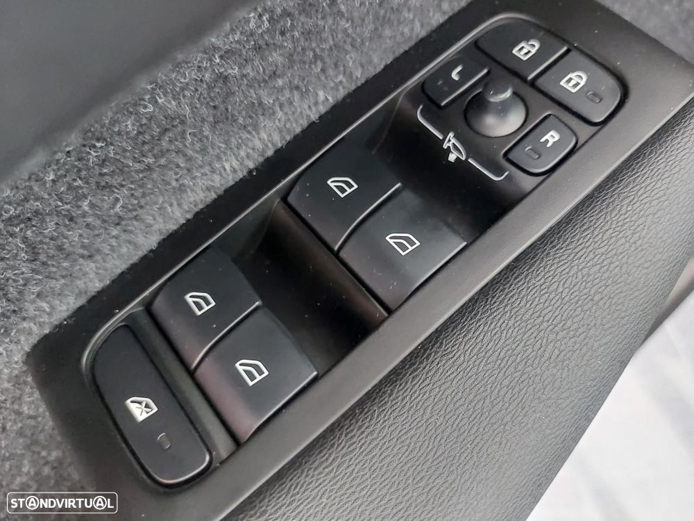 Volvo XC 40 1.5 T5 PHEV Inscription Expression - 17