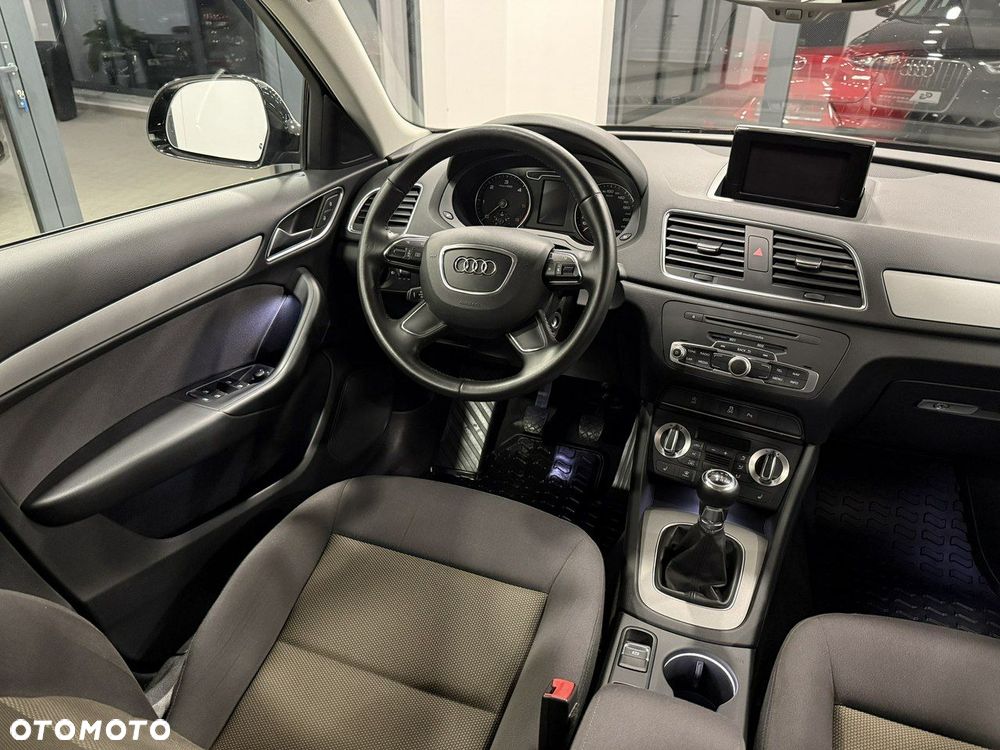 Audi Q3 - 30