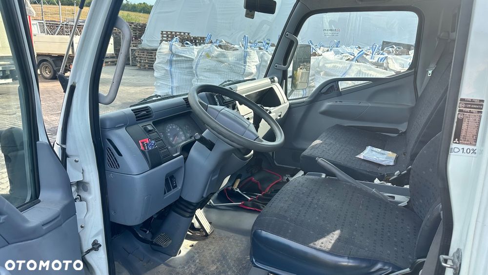 Mitsubishi Canter - 4