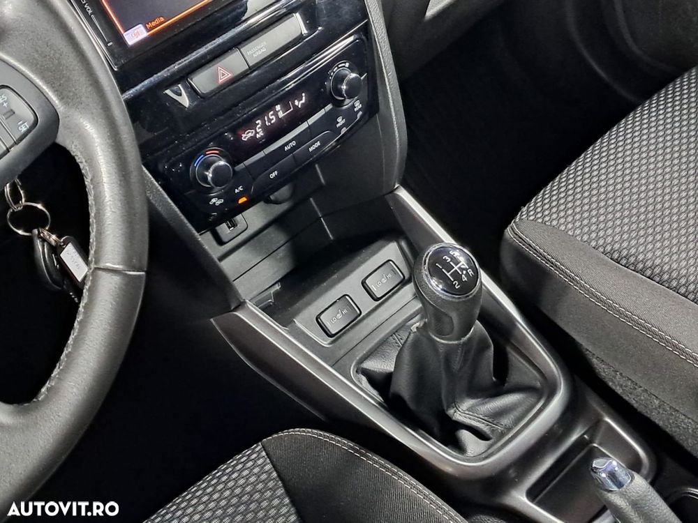 Suzuki Vitara - 22