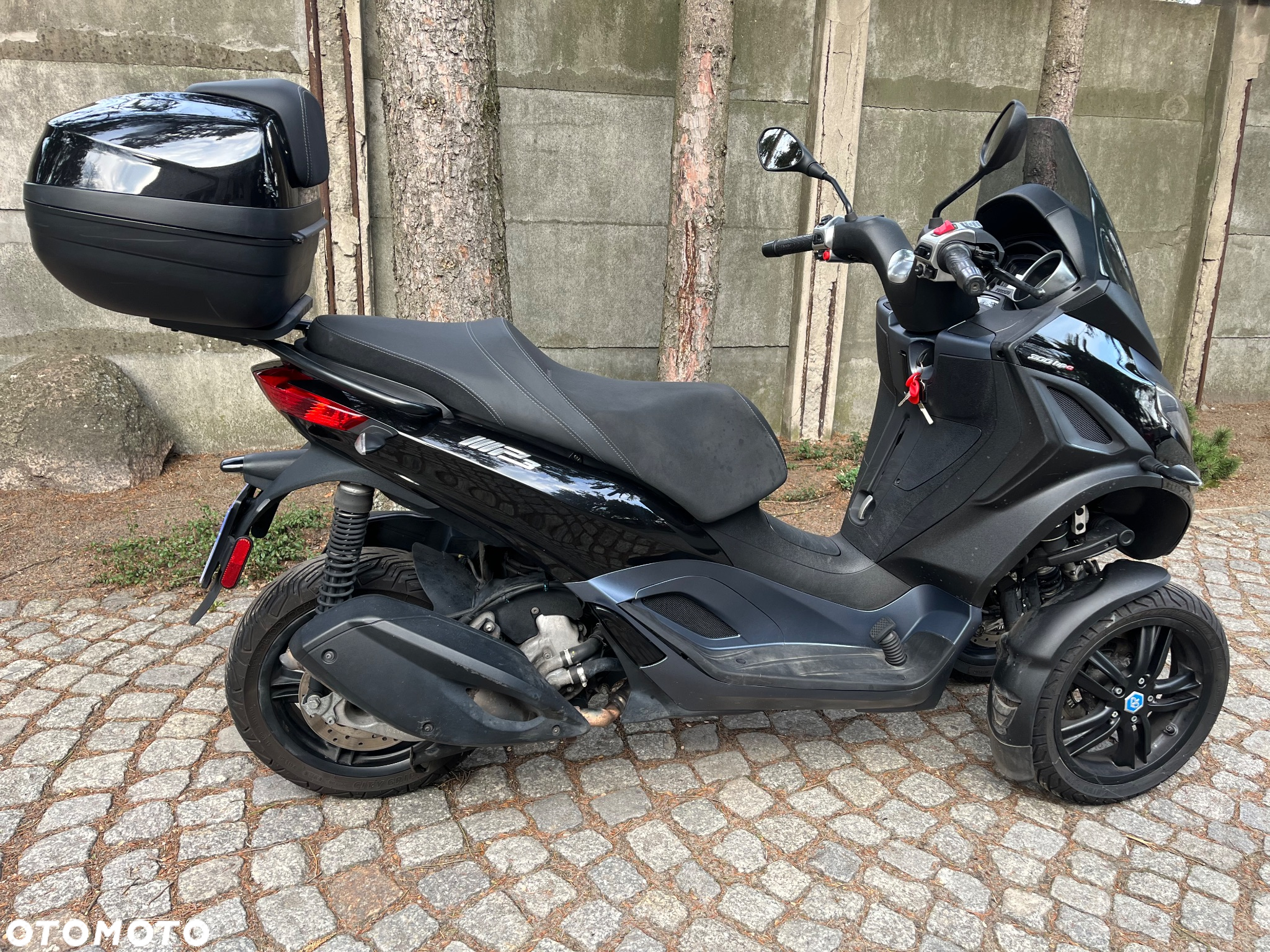 Piaggio MP-3 - 5