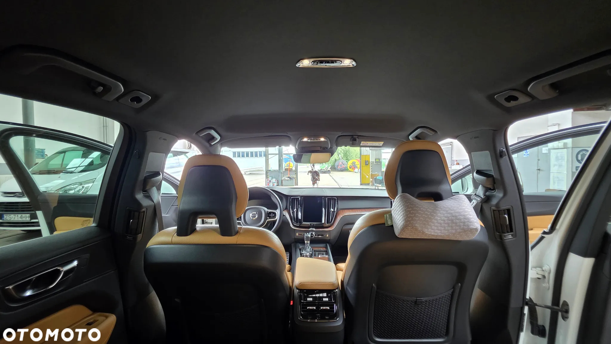 Volvo XC 60 D5 AWD Inscription - 32