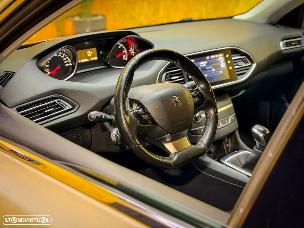 Peugeot 308 1.6 BlueHDi Active - 23