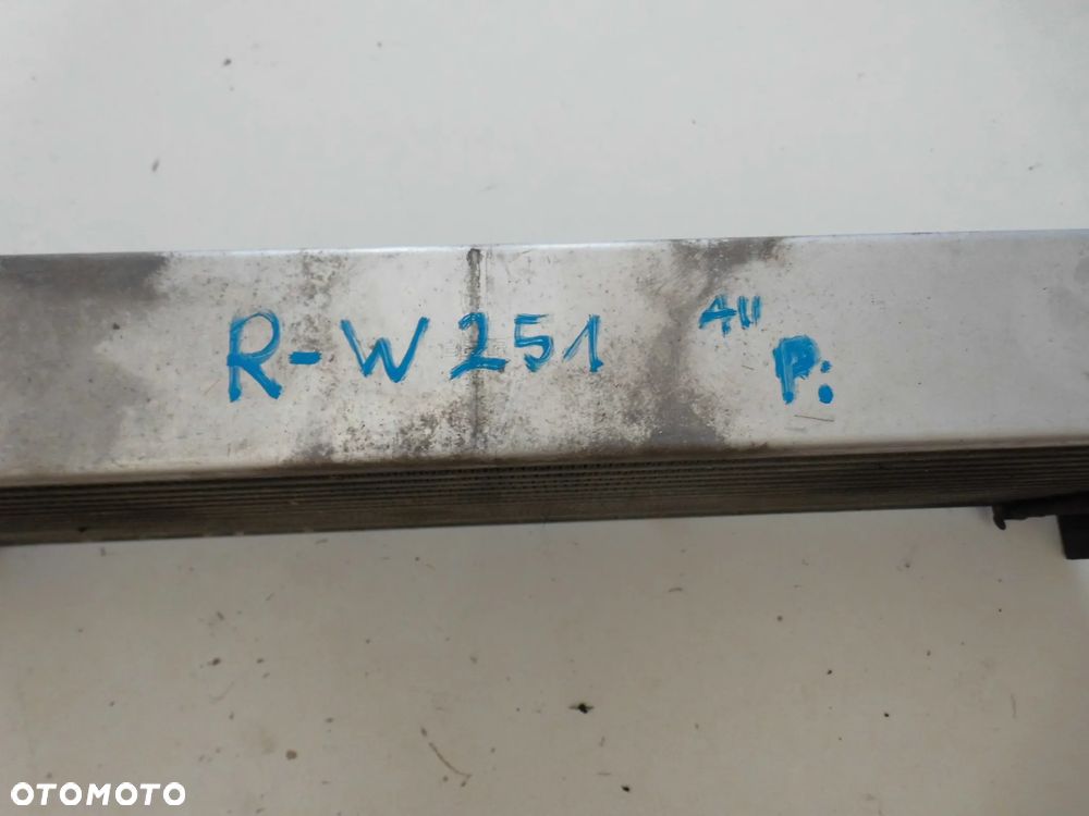 CHŁODNICA INTERCOOLER MERCEDES R W251 3.2CDI ORYGINAŁ - 5