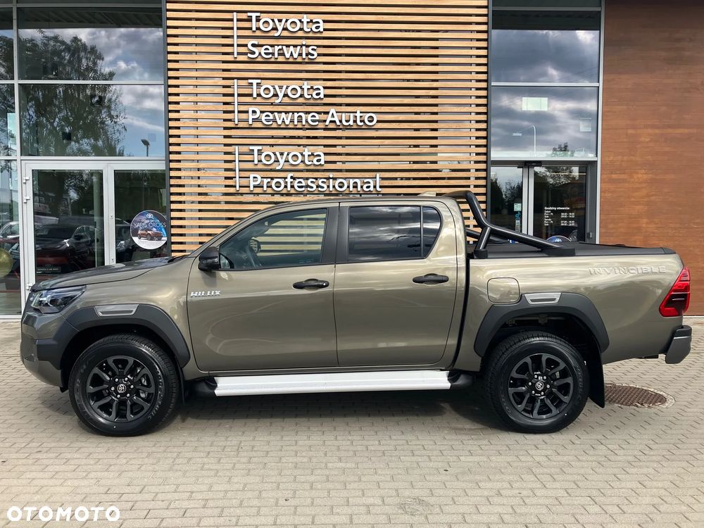 Toyota Hilux 2.8 D-4D mHEV Double Cab Invincible 4x4 - 4