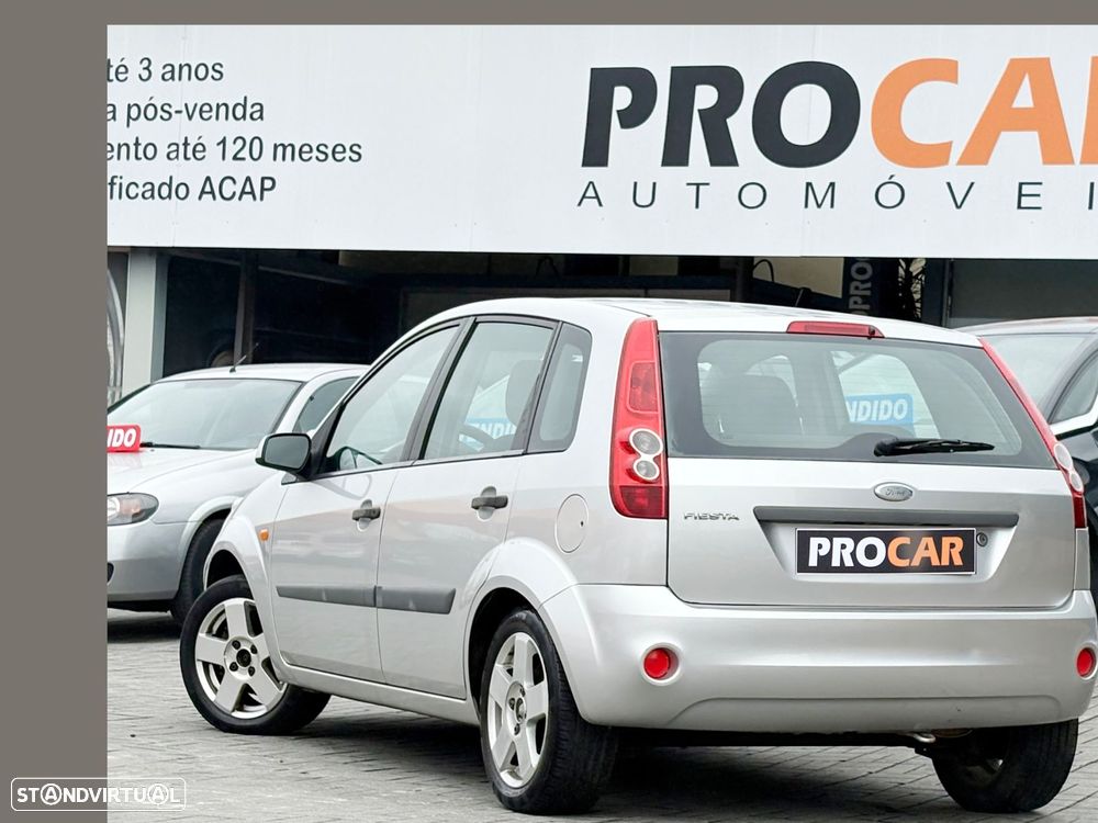 Ford Fiesta 1.25 Ambiente - 13