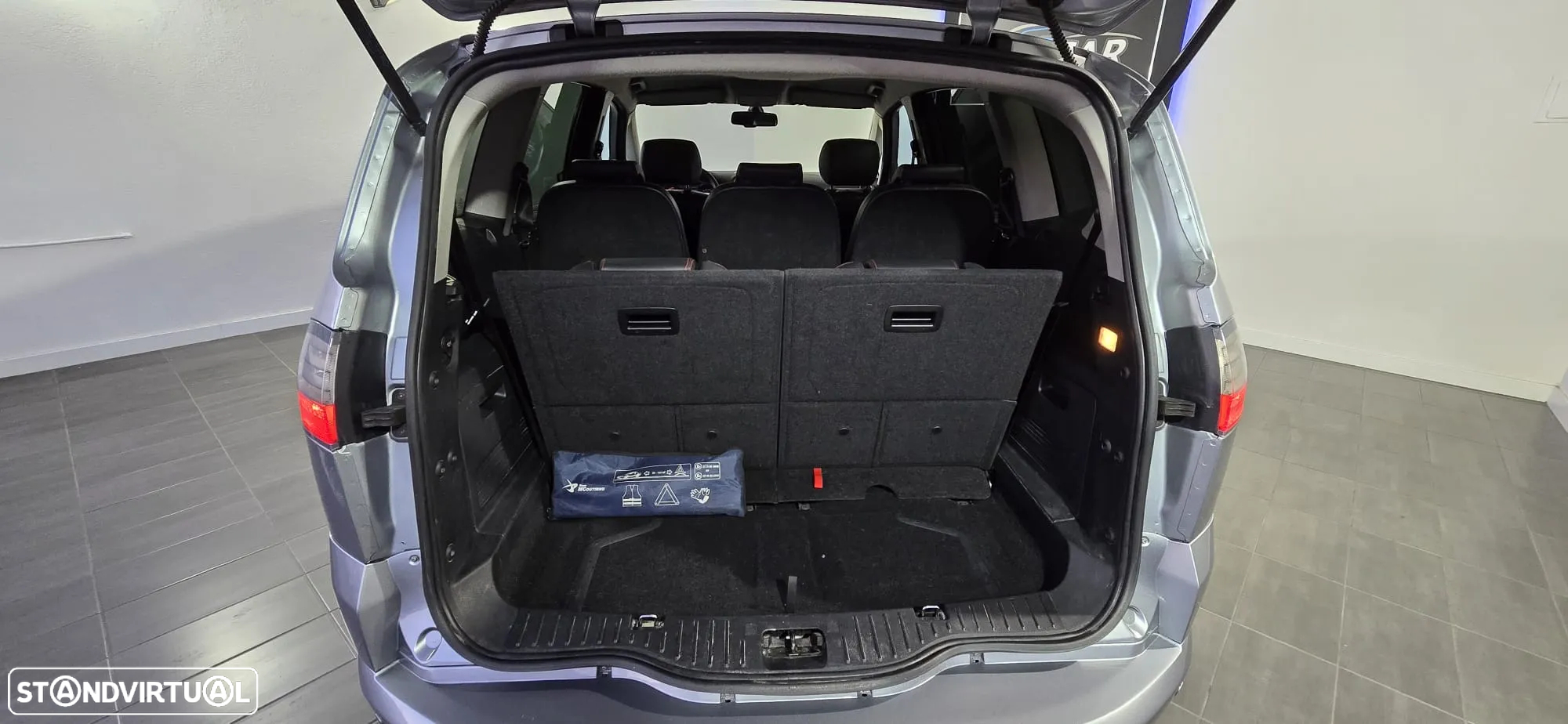 Ford S-Max 2.2 TDCi Titanium 7L - 7